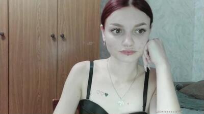 lola_sweetglow public webcam profile photo 2