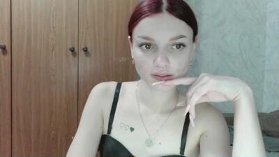 lola_sweetglow public webcam profile photo 3
