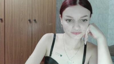 lola_sweetglow public webcam profile photo 4