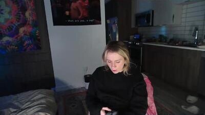 lolaa555 public webcam profile photo 7