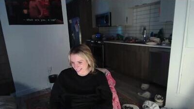 lolaa555 public webcam profile photo 9
