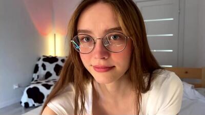 lolaatate public webcam profile photo 2