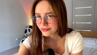 lolaatate public webcam profile photo 3