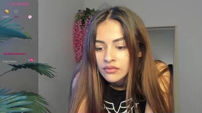lolasmallbunny public webcam profile photo 3