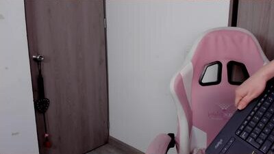 lolly_js_ public webcam profile photo 7
