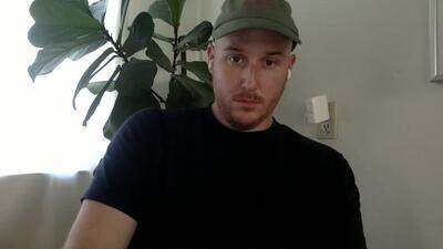 lolwhatwut public webcam profile photo 3