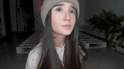 lonelly_lolly98