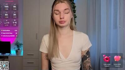 lookluna public webcam profile photo 3