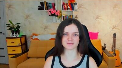 lora_cain public webcam profile photo 6