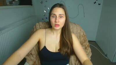 lora_kisses public webcam profile photo 3