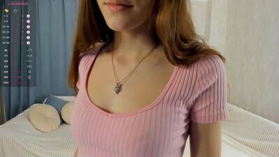 lorahelms public webcam profile photo 3