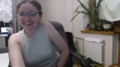 lori_allen public webcam profile photo 7