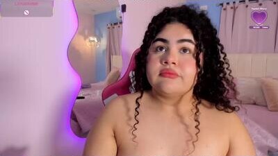 lou_22_ public webcam profile photo 5