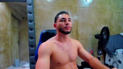 louis_connor public webcam profile photo 4