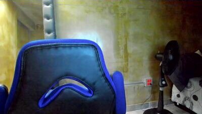 louis_connor public webcam profile photo 9