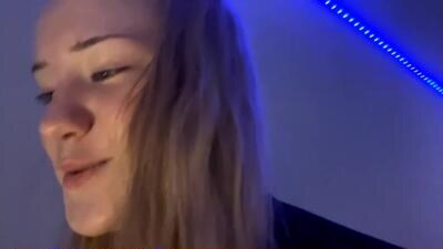 love_haven public webcam profile photo 3