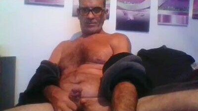 lovedaddyman public webcam profile photo 10