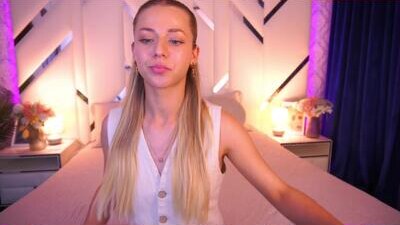 loveedove public webcam profile photo 5