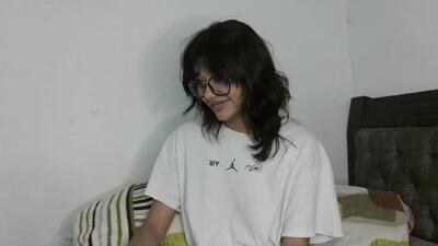 lovely_allys public webcam profile photo 2