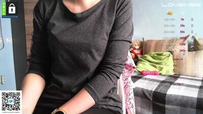 lovely_anyuta public webcam profile photo 3