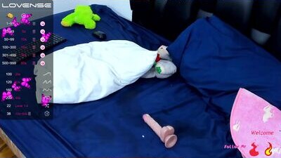 lovely_samanta public webcam profile photo 10