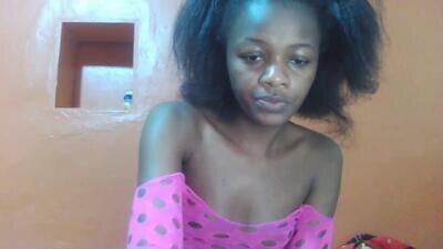 lovely_yvonne public webcam profile photo 2