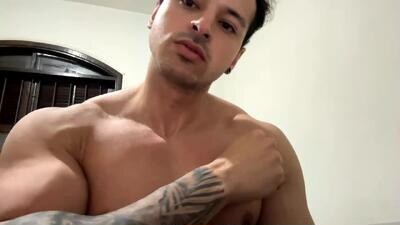 lucasfit24 public webcam profile photo 2