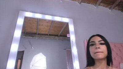 lucia_bennet public webcam profile photo 6