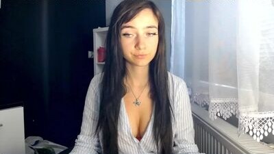 luciacam20 public webcam profile photo 7