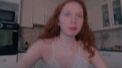 luciacoy public webcam profile photo 3