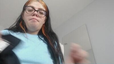 lucie_nicolls public webcam profile photo 4