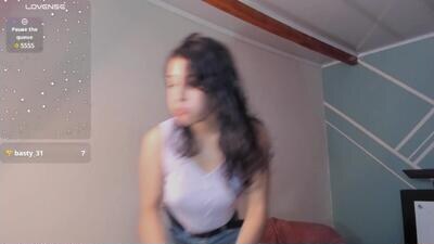 lucy_bluesea public webcam profile photo 3