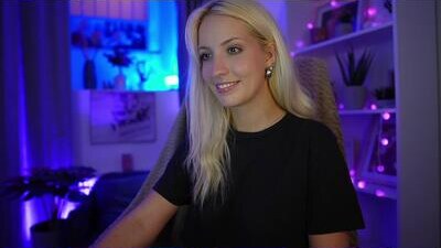 lucy_cutie_ public webcam profile photo 6
