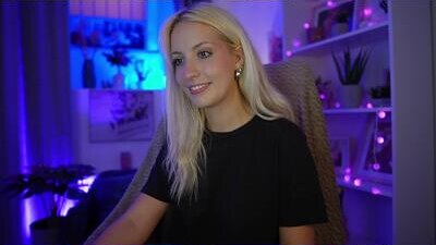 lucy_cutie_ public webcam profile photo 7