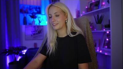 lucy_cutie_ public webcam profile photo 8