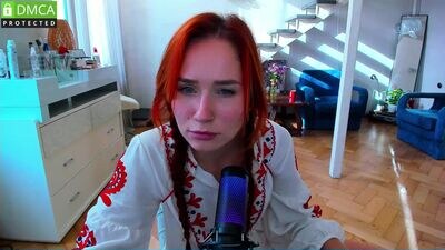 lucy_purr public webcam profile photo 4