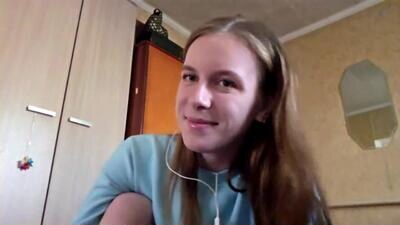 lucyzachar public webcam profile photo 2