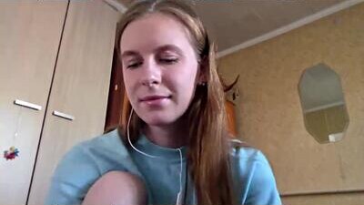 lucyzachar public webcam profile photo 6
