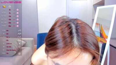 lui_ko public webcam profile photo 3