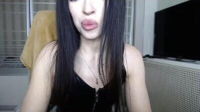 luisa_domina public webcam profile photo 7