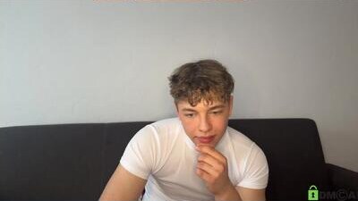 lukedesirable public webcam profile photo 8
