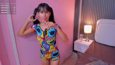 luly_dreams public webcam profile photo 2
