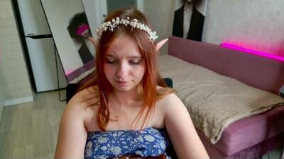 luna404 public webcam profile photo 3