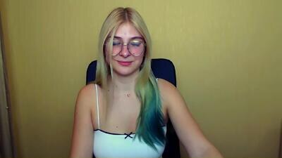 luna_lush_ public webcam profile photo 4