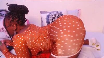 luna_perry public webcam profile photo 6