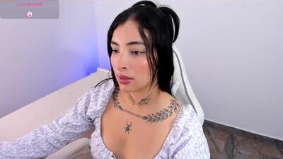 luna_rose10 public webcam profile photo 7