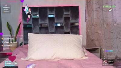 luna_sophya public webcam profile photo 8