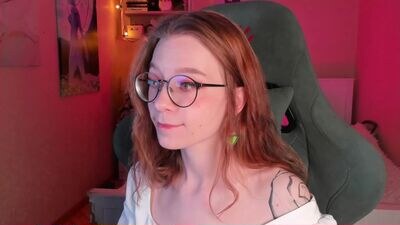 lunar_sofia public webcam profile photo 2