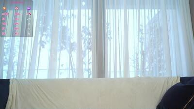 lunatouch public webcam profile photo 4