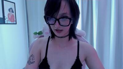lunavogue public webcam profile photo 8